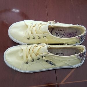 Blowfish tennis shoes